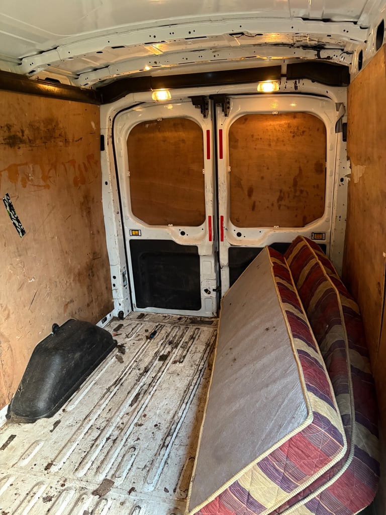 2014 ford transit van  trend Model L2H2 so medium wheel base medium roof.
