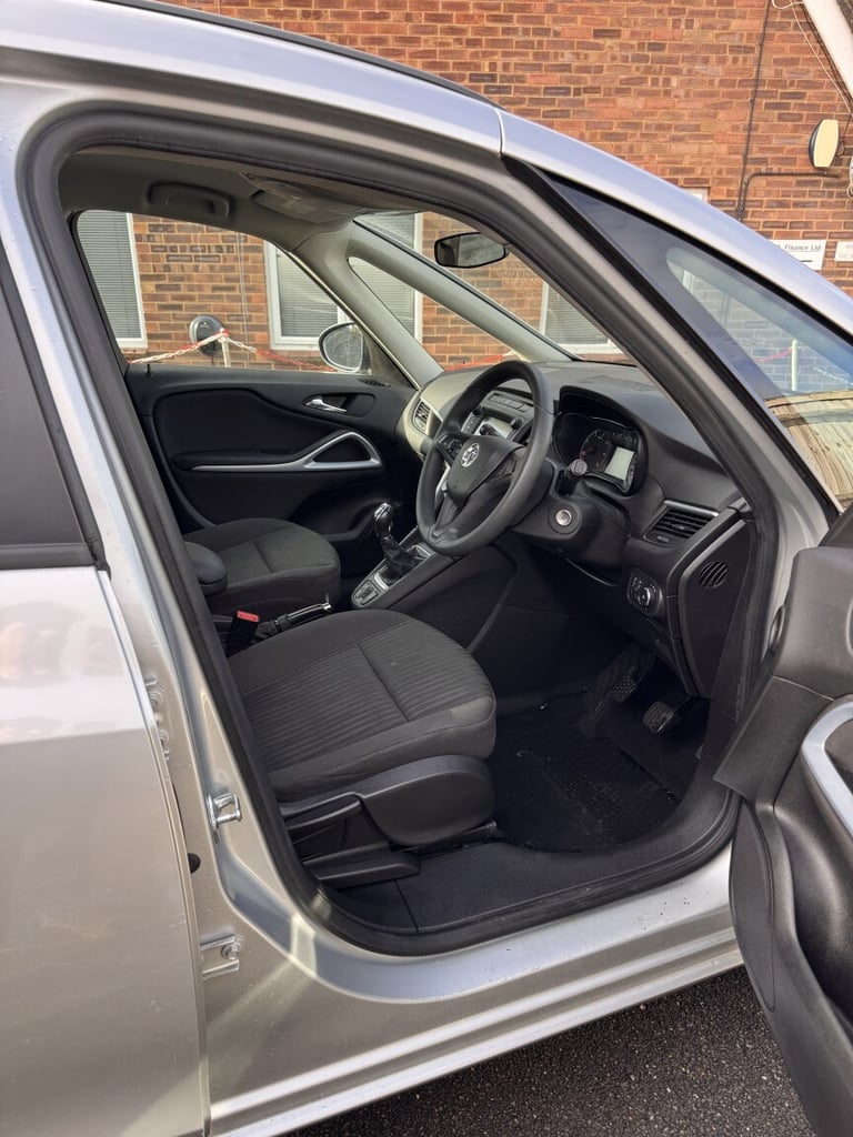 VAUXHALL ZAFIRA TOURER 1.6 CDTi ecoFLEX Design 2017