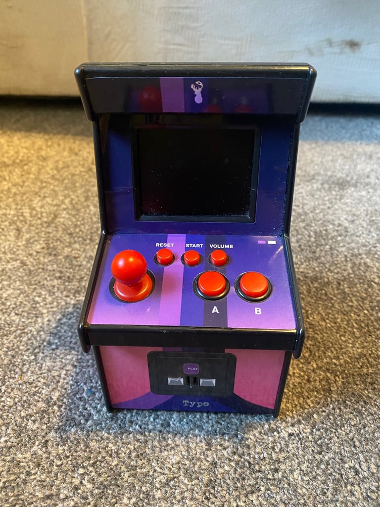 Typo Mini Arcade Machine Model 8052C VG Condition