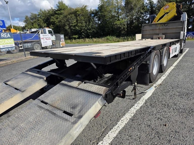 2020 Volvo FM430 8X4 27ft Beavertail/ Flat
