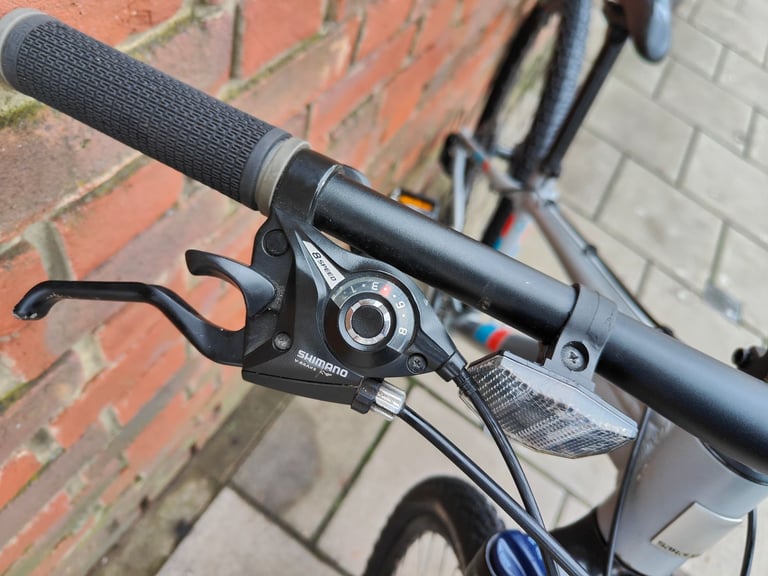 SERVICED (6107) 27.5" SARACEN TUFFTRAX 24-speed Aluminium Mountain BIKE Disc Brakes BICYCLE Size S/M