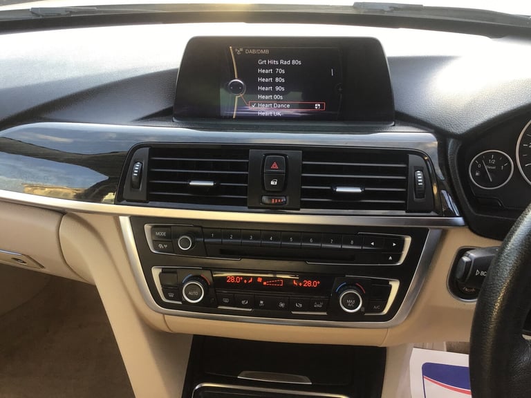 2013 BMW 3 Series 320d Luxury 4dr Step Auto SALOON Diesel Automatic