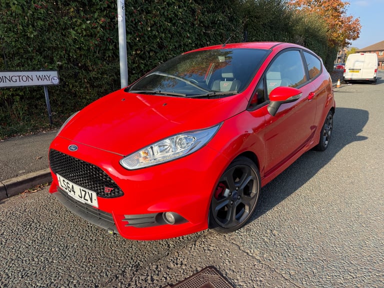 Ford, FIESTA, Hatchback, 2014, Manual, 1596 (cc), 3 doors