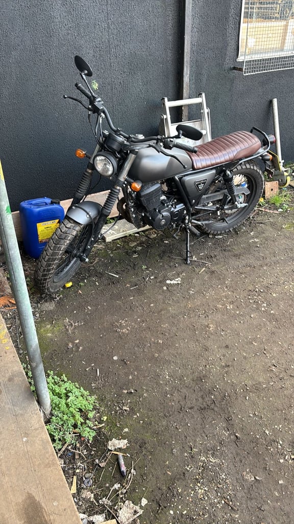 WK Bikes, SCRAMBLER, 2024, 125 (cc)
