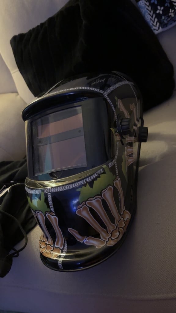 Welding mask