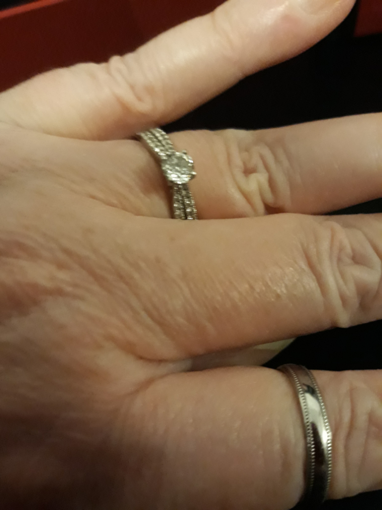 diamond ring platinum 75.