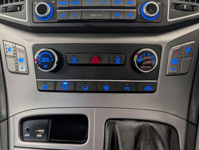 2019 Hyundai i800 2.5 CRDi SE Nav Euro 6 5dr MPV Diesel Manual