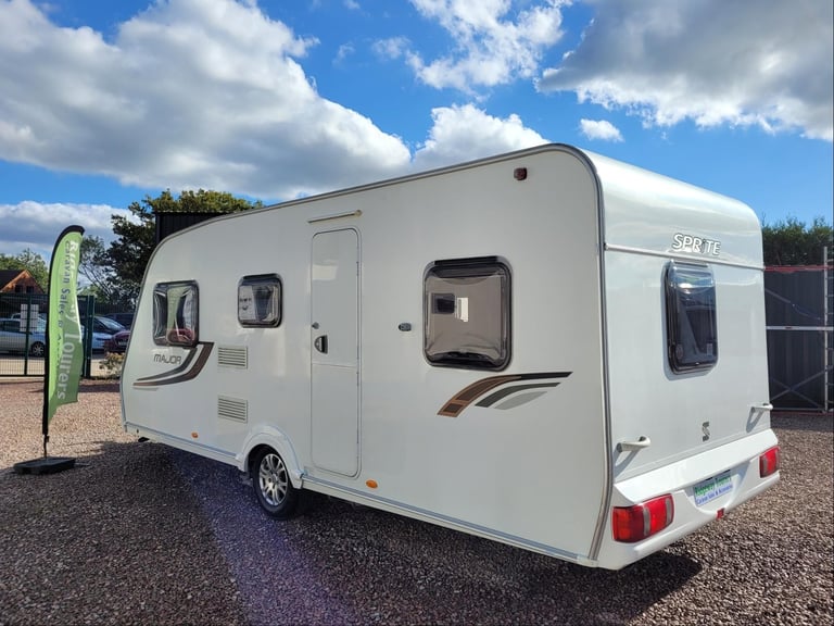 Sprite Major 6 2011 Single Axle 6 Berth - Lightweight, Triple Bunks, Motor Mover