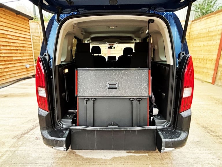 2020 Peugeot Rifter 4 Seat Auto Wheelchair Accessible Disabled Access Vehicle WAV MPV Diesel Auto...