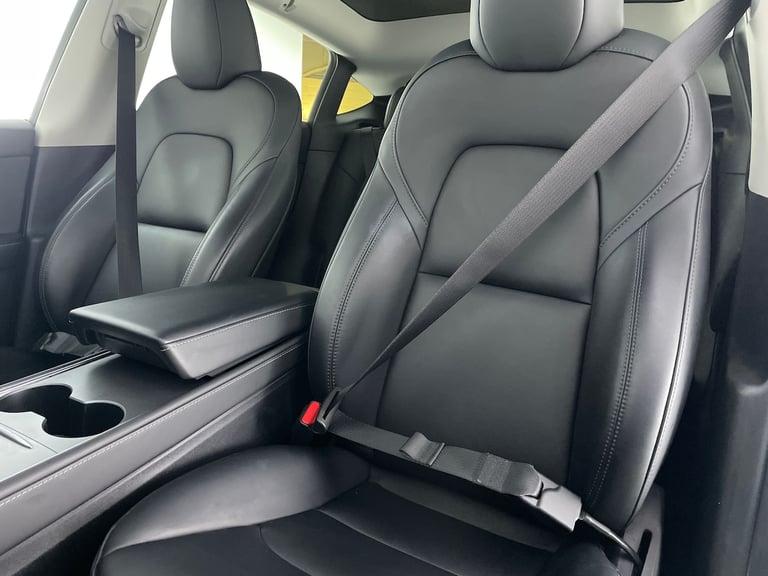 2022 Tesla Model Y (Dual Motor) Long Range SUV 5dr Electric Auto 4WDE (384 bhp) - REVERSE CAM  Su...