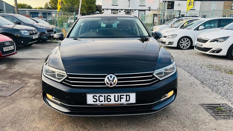 image for 2016Volkswagen Passat 2.0 TDI BlueMotion Tech GT Saloon 4dr Diesel DSG Euro 6 (s