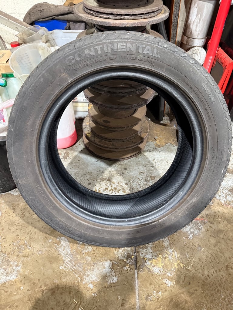 image for 195/55R16 continental tyre