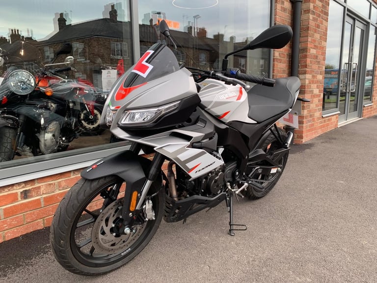 Aprilia Tuono 125 - 2-YEAR/5000-MILE WARRANTY