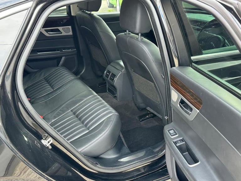 2015 Jaguar XF 2.0d Portfolio Auto Euro 6 (s/s) 4dr SALOON Diesel Automatic