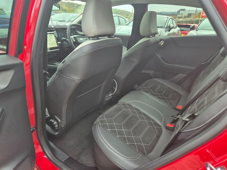 2025 Ford Puma Gen-E Standard Range 43kWh Premium Auto 5dr HATCHBACK Electric Automatic