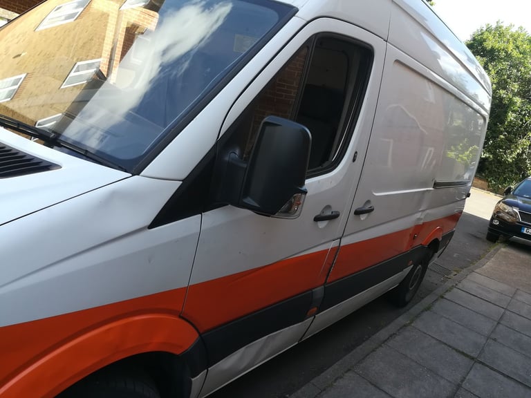 Mercedes, 2017, Medium , ULEZ , 3995