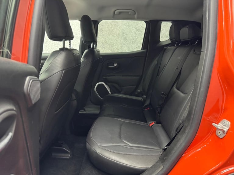 2016 Jeep Renegade 1.4T MultiAirII Limited DDCT Euro 6 (s/s) 5dr ESTATE Petrol Automatic