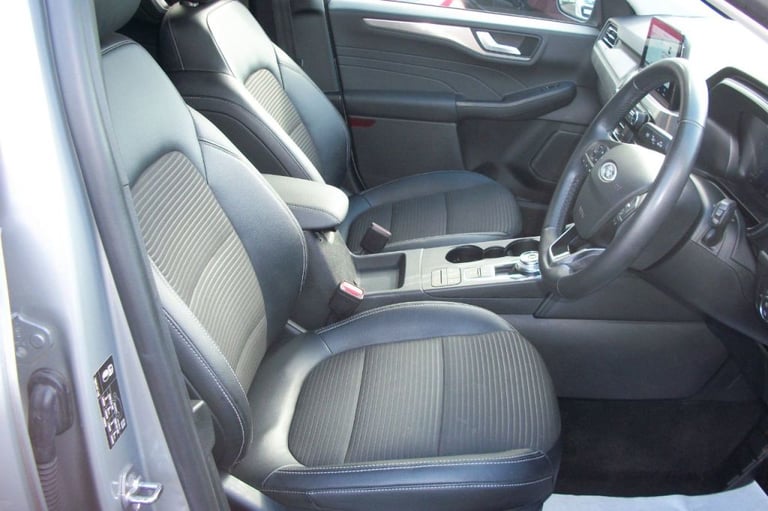  Ford Kuga TITANIUM ED 1.5 EBLUE AUTO Diesel
