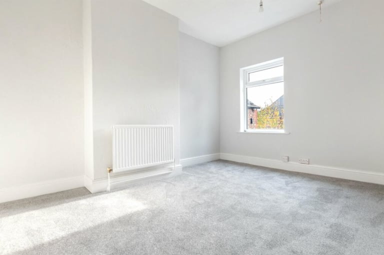 Potential 5-Bedroom HMO on Wellington Street, Grimsby,DN32 7JS