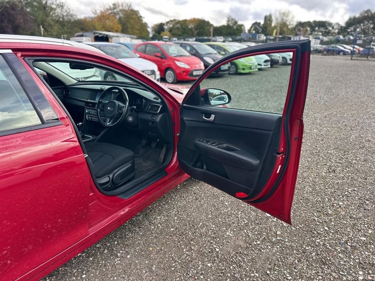 2017 Kia Optima 1.7 CRDi ISG 2 5dr ESTATE DIESEL Manual