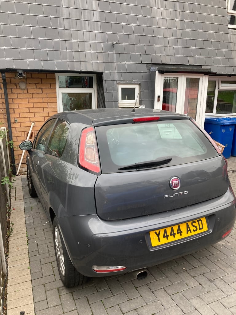 Fiat, PUNTO, Hatchback, 2013, Manual, 1242 (cc), 3 doors