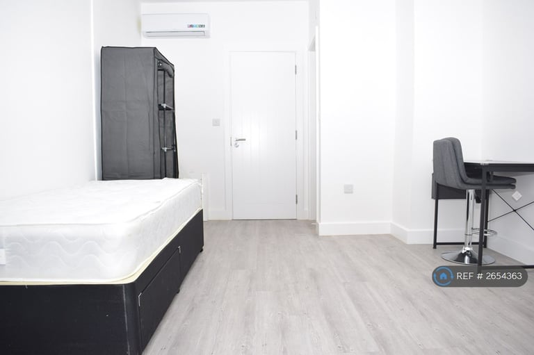 image for 1 bedroom in Greyhound Hill, London, NW4 (#2654363)