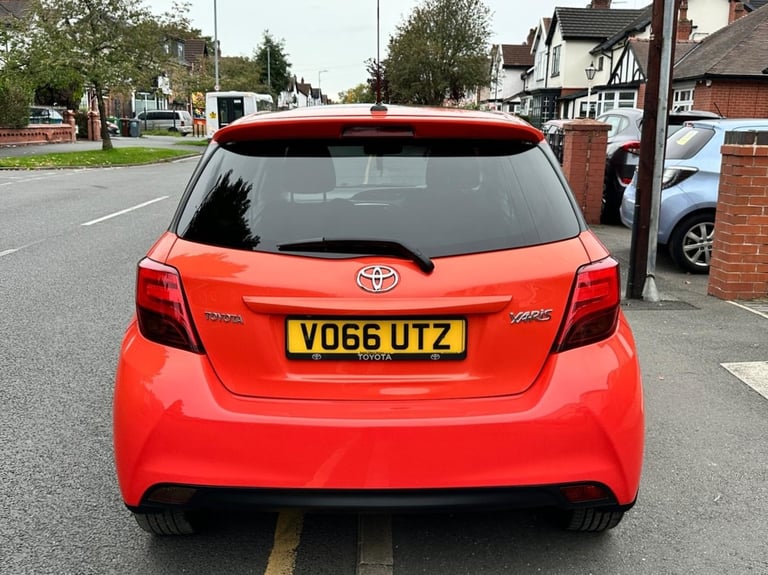 2016 Toyota Yaris 1.33 VVT-i Orange Edition 5dr HATCHBACK Petrol Manual