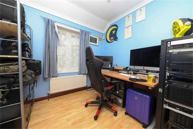 3 Bedroom Semi Detached House with On the Driveway Parking - Cullington Close, Kenton Harrow HA3 