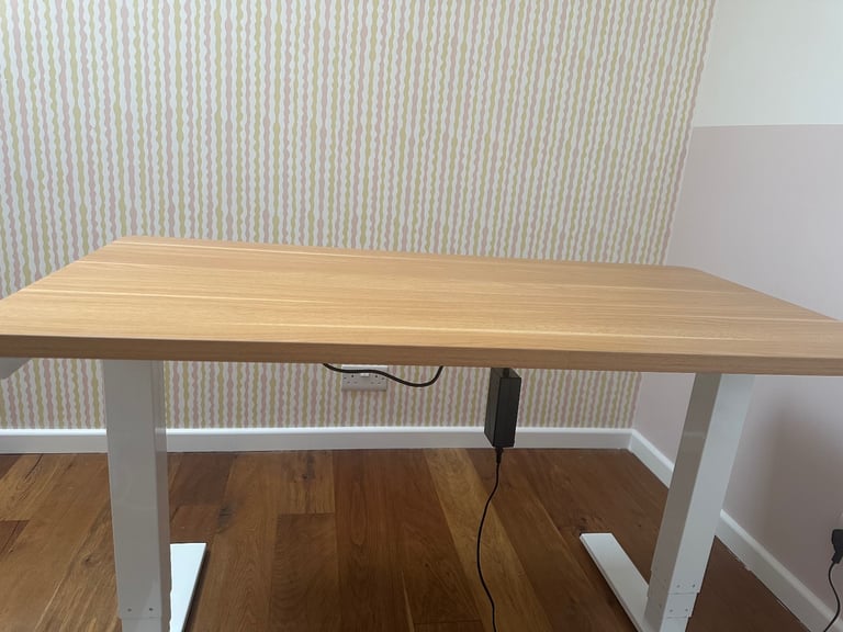 Height adjustable desk - RRP £299