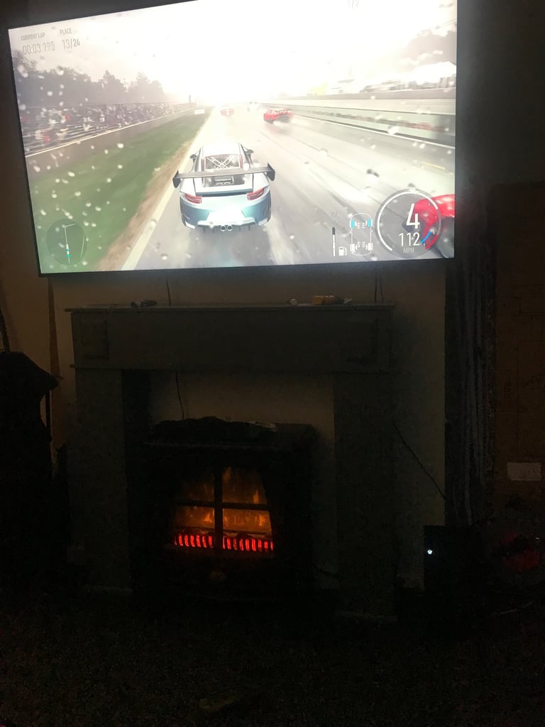 Samsung 65 inch QLED Quantum HDR Smart tv