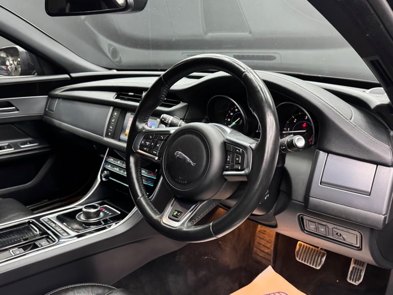 2018 Jaguar XF 2.0d R-Sport Auto Euro 6 (s/s) 4dr SALOON Diesel Automatic