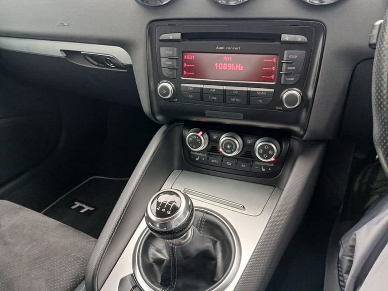2010 Audi TT 2.0 TFSI S line Coupe 3dr Petrol Manual Euro 5 (s/s) (211 ps) Coupe Petrol Manual