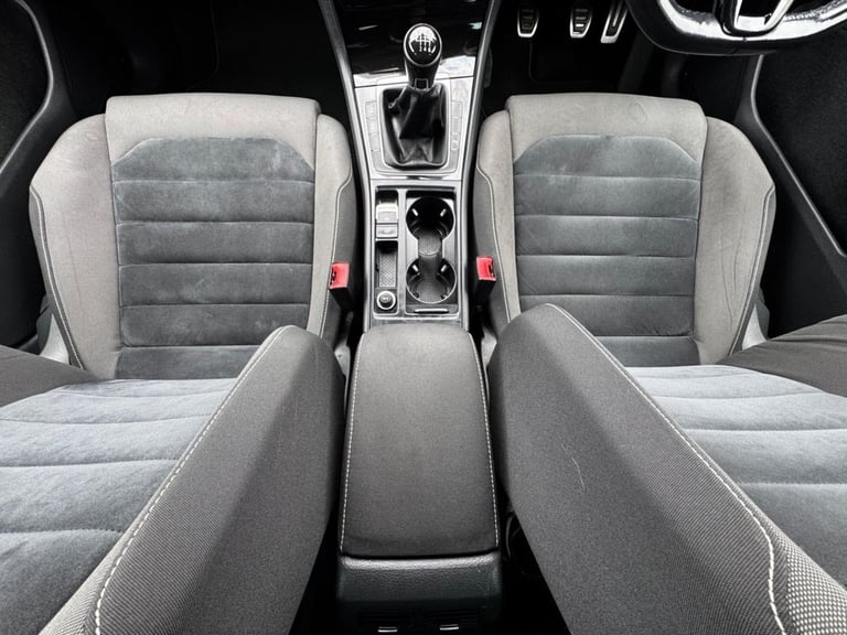 2013 63 VOLKSWAGEN GOLF 2.0 TDI BLUEMOTION TECH GT HATCHBACK 5DR DIESEL MANUAL E