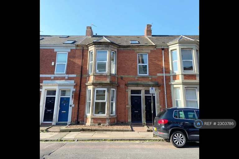 3 bedroom flat in Forsyth Road, Newcastle Upon Tyne, NE2 (3 bed) (#2303786)