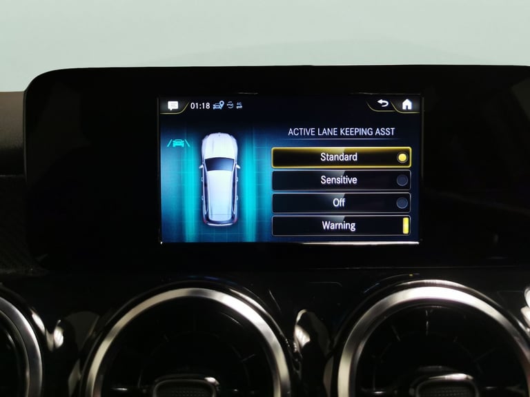 2022 Mercedes-Benz GLB 2.0 GLB220d AMG Line SUV 5dr Diesel 8G-DCT 4MATIC Euro 6 (s/s) (190 ps) - ...