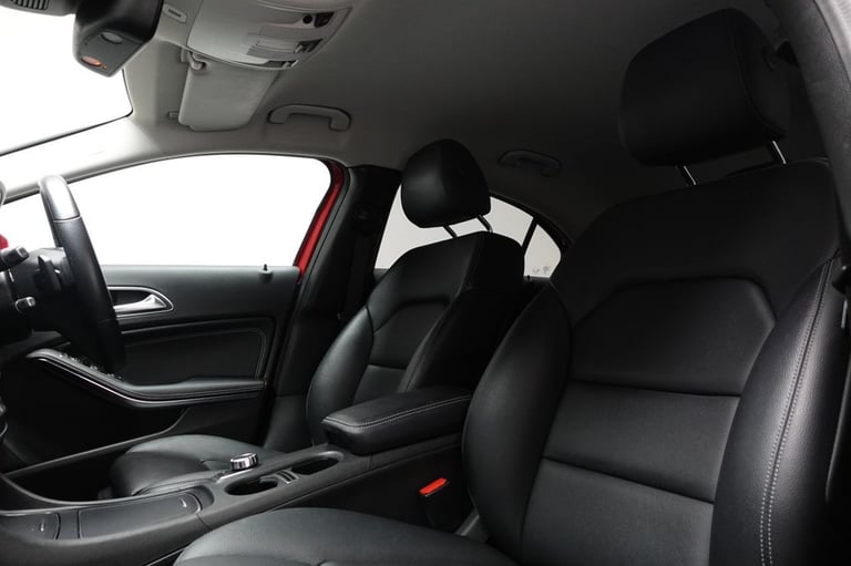 2017 Mercedes-Benz A-Class 1.6 A180 Sport (Premium) Hatchback 5dr Petrol 7G-DCT Euro 6 (s/s) (122...