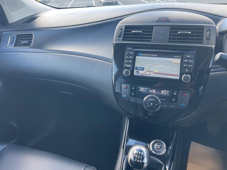 2015 Nissan Pulsar 1.5 dCi Tekna Euro 6 (s/s) 5dr HATCHBACK Diesel Manual