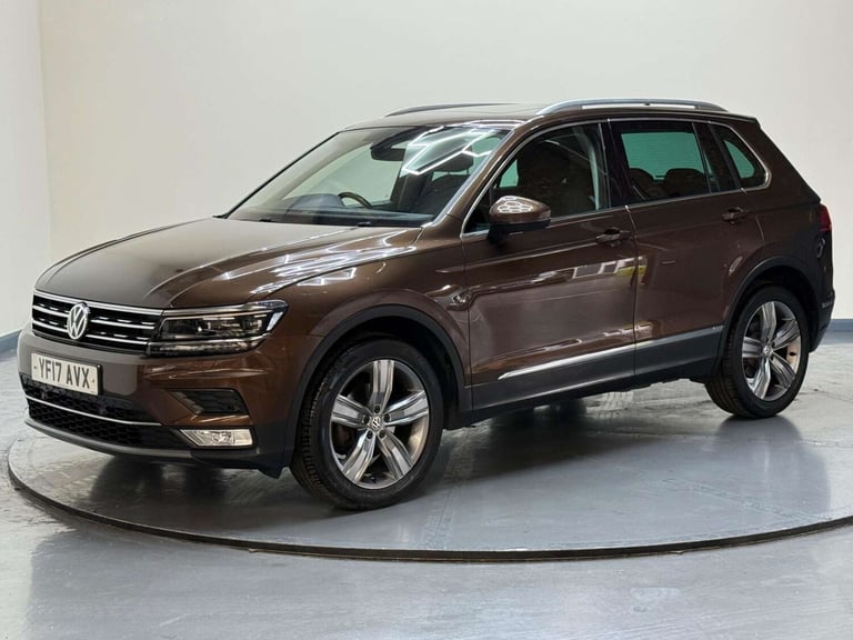 2017 Volkswagen Tiguan 2.0 TDI BlueMotion Tech SEL DSG 4Motion Euro 6 (s/s) 5dr SUV Diesel Automatic