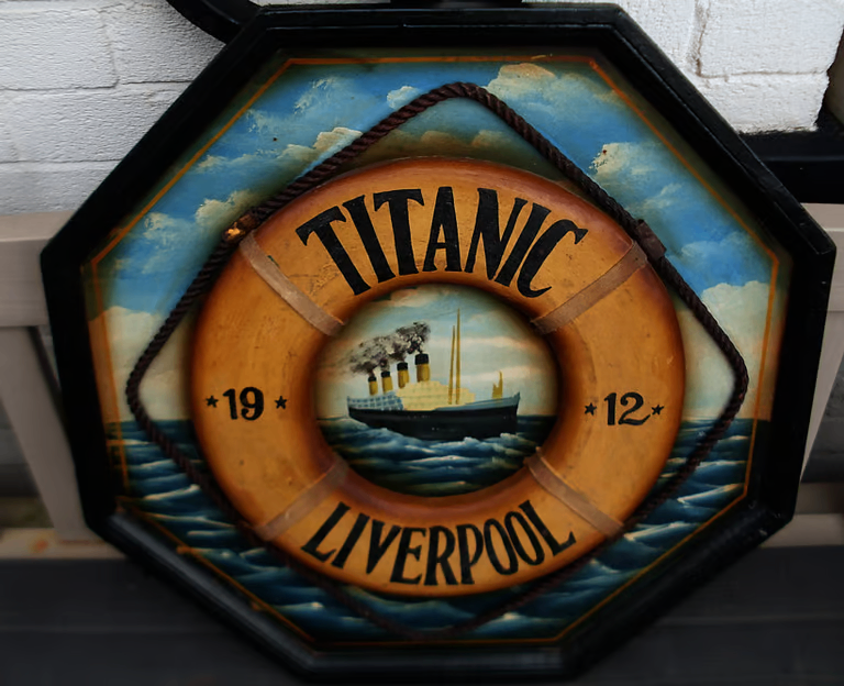 OPEN EVERY DAY: PUB & HOME BAR ANTIQUE ALADDIN'S CAVE - PUB SHEDS, MAN AND WOMAN CAVES