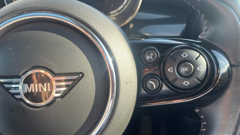 2020 MINI Hatchback Electric 135kW Cooper S Level 3 33kWh 3dr Auto Hatchback Electric Automatic