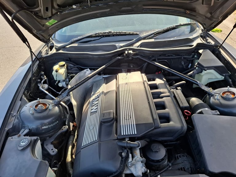 BMW, Z4, Convertible, 2003, Manual, 2494 (cc), 2 doors