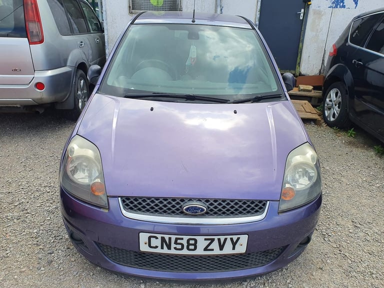 2008 Ford Fiesta 1.4 Ghia 5dr HATCHBACK Petrol Manual - Image 3