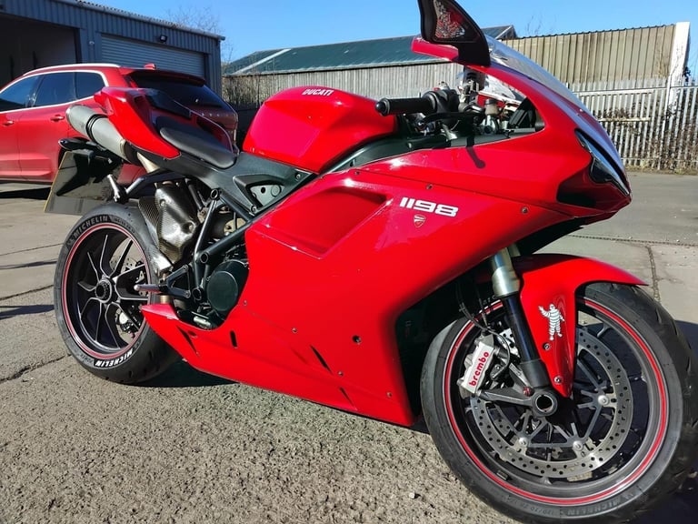 2011 61 DUCATI 1198 SPORT NEW MOT CLEAN HPI CLEAR CLASSIC SUPERBIKE