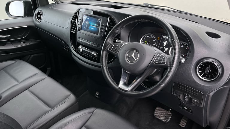 2022 Mercedes-Benz Vito 2.0 114 CDI SELECT Tourer Double Cab 5dr Diesel G-Tronic RWD L3 Euro 6 (s...