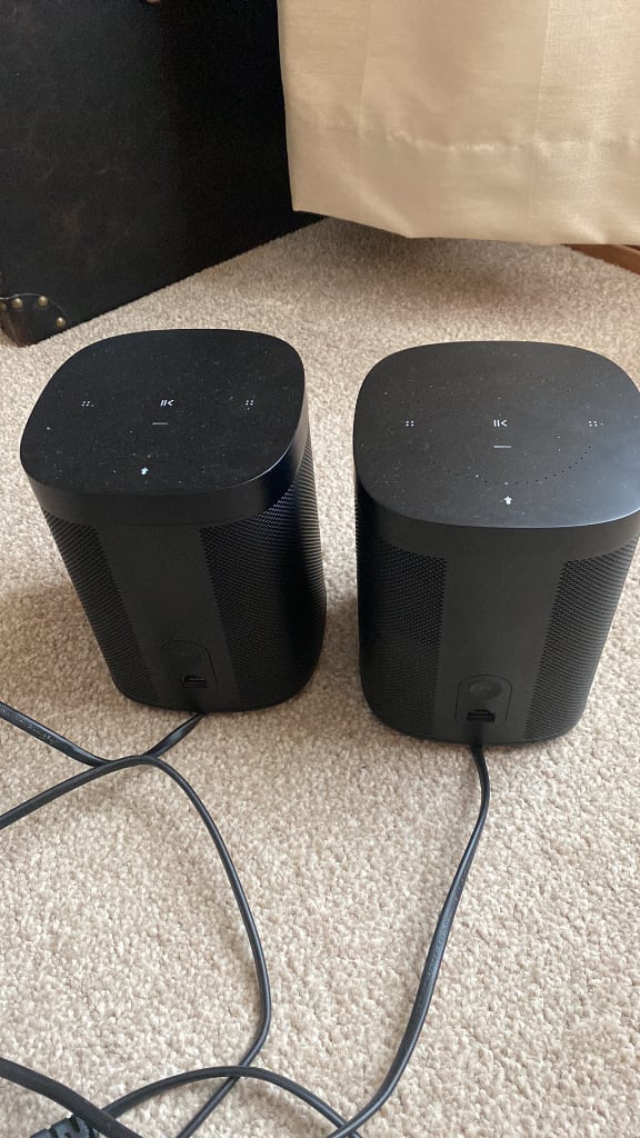 Sonos one smart speakers