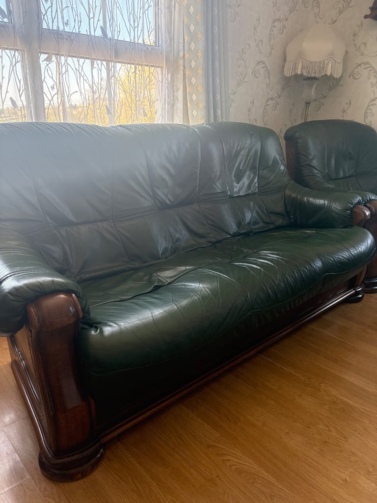 3 piece leather suite 3/1/1