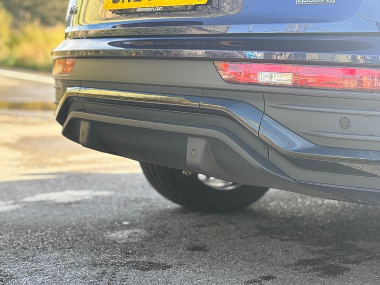 AUDI Q5 2.0 TDI 40 Black Edition 2024