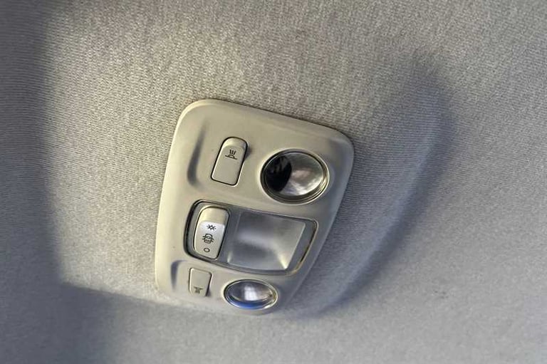 2022 Vauxhall Combo Life 1.5 TURBO D SE 5DR [7 SEAT] MPV Diesel Manual