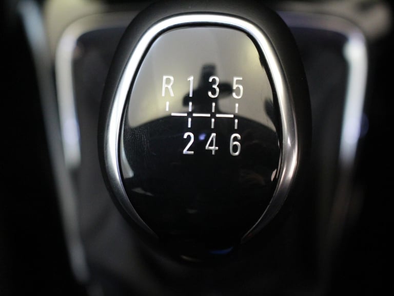 2020 Vauxhall Corsa 1.5 Turbo D Elite Nav 5dr HATCHBACK DIESEL Manual