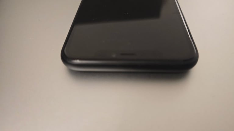 iPhone XR 64GB mint original condition